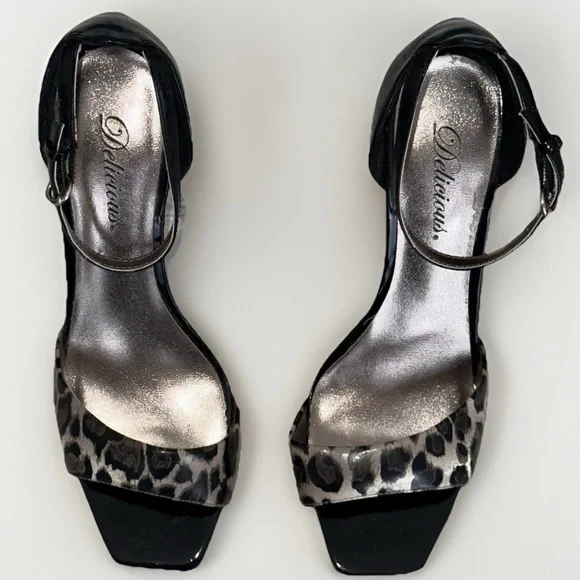 Delicious Peep Toe Stilettos Size 7.5 Women’s With Animal Cheetah Print - Picture 2 of 7